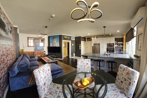 Photo of property in 4/255 Cuba Street, Te Aro, Wellington, 6011