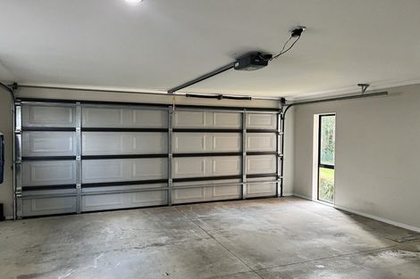 Photo of property in 34 Namsan Close, Fairview Heights, Auckland, 0632