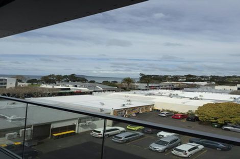 Photo of property in The Victor, 409/4 Bute Road, Browns Bay, Auckland, 0630