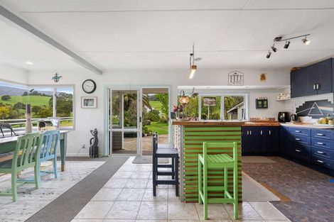 Photo of property in 124 Opouteke Road, Kaihu, 0379