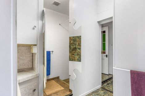 Photo of property in 300 Aberdeen Road, Gisborne, 4010