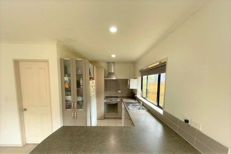 Photo of property in 10a Waione Avenue, Te Atatu Peninsula, Auckland, 0610