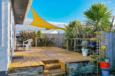 Photo of property in 5 Wikepa Place, Whakatane, 3120