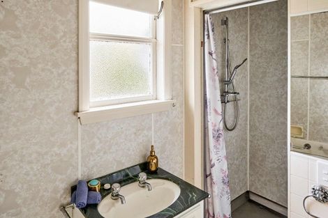 Photo of property in 185 Taita Drive, Avalon, Lower Hutt, 5011