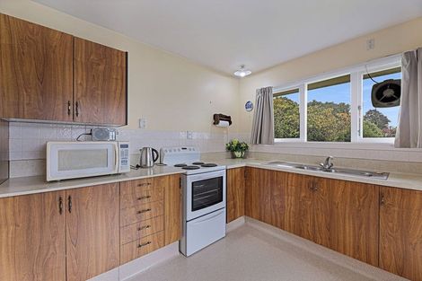 Photo of property in 1 Shaftesbury Street, Avonhead, Christchurch, 8042
