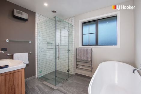 Photo of property in 8 Carrick Place, Mosgiel, 9024