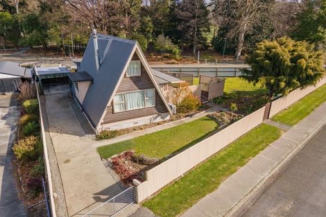 Photo of property in 40 Hislop Street, Geraldine, 7930