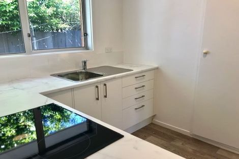 Photo of property in 1/16 Otakau Road, Milford, Auckland, 0620