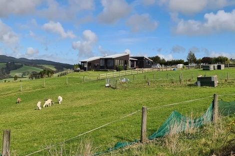 Photo of property in 323 Brooks Road, Waipu, 0582