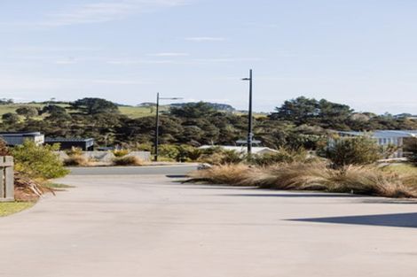 Photo of property in 3 Omahina Street, Raglan, 3225