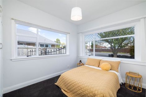 Photo of property in 16 Rawson Street, New Brighton, Christchurch, 8083