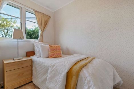 Photo of property in 2/22 Captain Scott Road, Glen Eden, Auckland, 0602