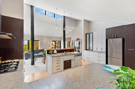 Photo of property in 14 Glenelg Road, Red Beach, 0932