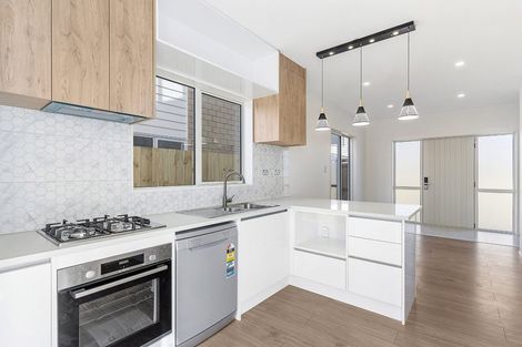 Photo of property in 46b Elliot Street, Howick, Auckland, 2014