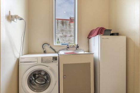 Photo of property in 46 Queen Street, Winton, 9720