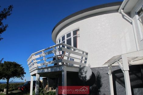 Photo of property in 18 Earls Road, Saint Clair, Dunedin, 9012