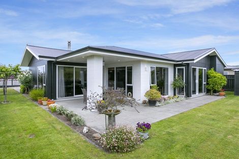 Photo of property in 19 The Pheasant Tail, Nukuhau, Taupo, 3330
