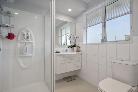 Photo of property in 23 Falcon Drive, Welcome Bay, Tauranga, 3112