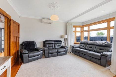 Photo of property in 2 Alma Place, Milson, Palmerston North, 4414