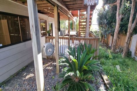 Photo of property in 58 Jandell Crescent, Bucklands Beach, Auckland, 2014