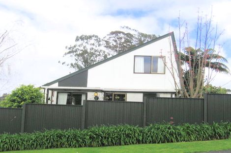 Photo of property in 2 Ely Place, Bethlehem, Tauranga, 3110
