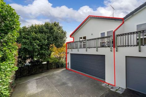 Photo of property in 2/51 Fields Parade, Oteha, Auckland, 0632