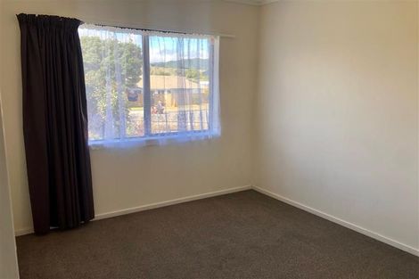 Photo of property in 33 Langdale Avenue, Paraparaumu, 5032