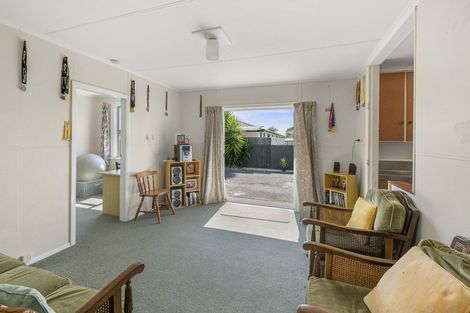 Photo of property in 160a Winchester Street, Levin, 5510