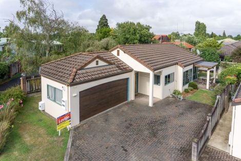 Photo of property in 4/84 Braid Road, St Andrews, Hamilton, 3200