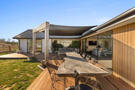 Photo of property in 33 Te Hurunui Drive, Pegasus, 7612