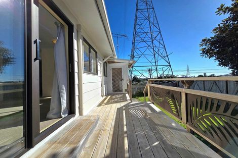 Photo of property in 1/13 Paton Avenue, Te Atatu South, Auckland, 0610