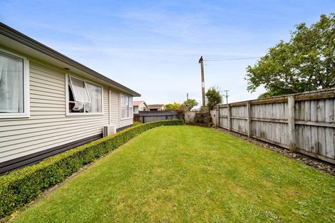 Photo of property in 35 Fantham Street, Hawera, 4610