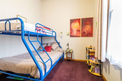 Photo of property in 121 Macandrew Road, South Dunedin, Dunedin, 9012