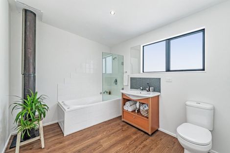 Photo of property in 20 Brook Street, Southbridge, 7602