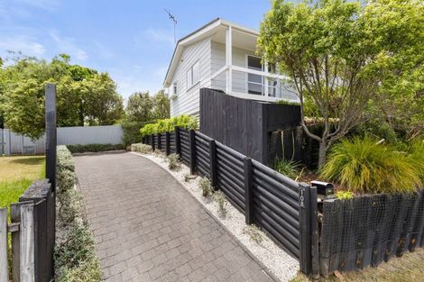 Photo of property in 108 Tamatea Road, Taupo, 3330