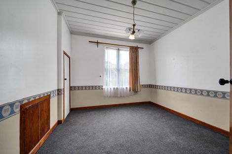 Photo of property in 44 Carrington Street, Lower Vogeltown, New Plymouth, 4310