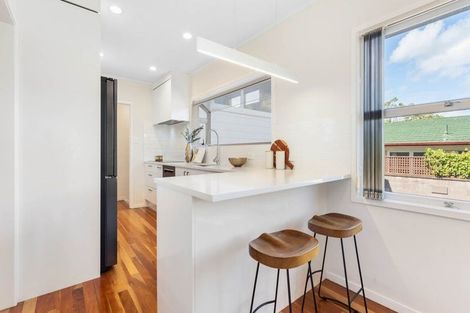 Photo of property in 7 Munstead Place, Hillcrest, Auckland, 0627