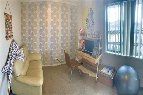 Photo of property in 38 Cyclamen Road, Mangere, Auckland, 2022