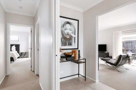 Photo of property in 1 Coolgardie Close, Papamoa, 3118