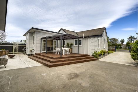 Photo of property in 609b Avenue Road West, Saint Leonards, Hastings, 4120