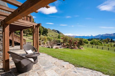 Photo of property in 56 Oak Lane, Wanaka, 9305