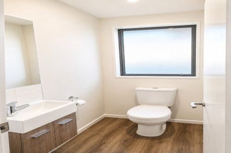 Photo of property in 6 Strone Close, Broomfield, Christchurch, 8042