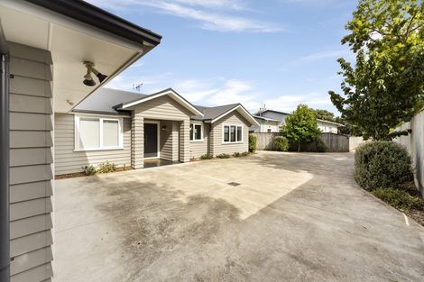Photo of property in 742 Main Street, Palmerston North, 4414
