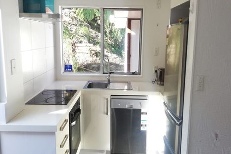 Photo of property in 2a Percy Dyett Drive, Karori, Wellington, 6012