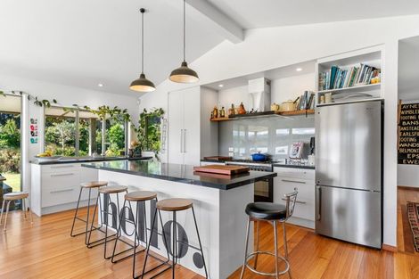 Photo of property in 32 Thelma Road, Mangawhai Heads, Mangawhai, 0505