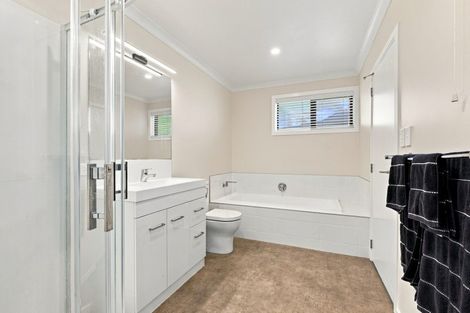 Photo of property in 154 Adler Drive, Ohauiti, Tauranga, 3112