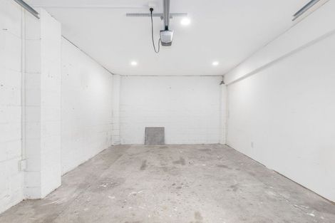 Photo of property in 12 Hollis Road, Paraparaumu Beach, Paraparaumu, 5032