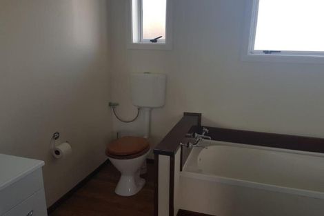 Photo of property in 21 Rosanna Place, Aranui, Christchurch, 8061