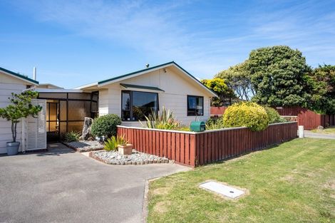 Photo of property in 20 Health Camp Road, Otaki Beach, Otaki, 5512