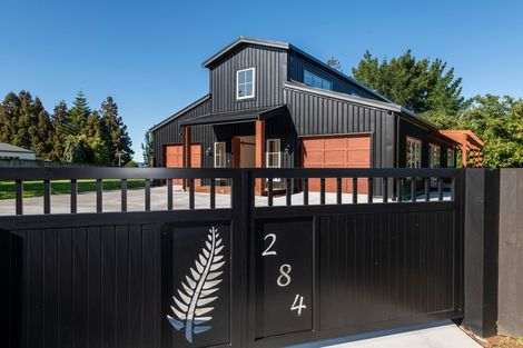 Photo of property in 284 Cambridge Road, Bethlehem, Tauranga, 3110